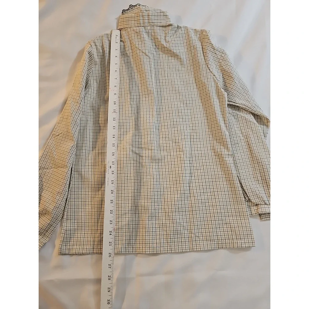 Chic Plaid Blouse with Ruffle Detail - Picture 6 of 7